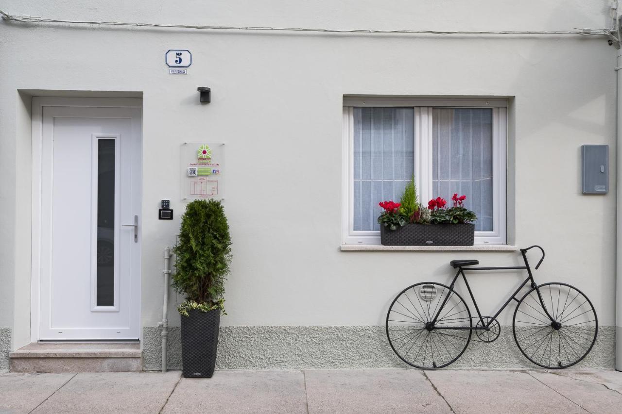 Zona 30 Bike Guesthouse Palmanova Exterior photo